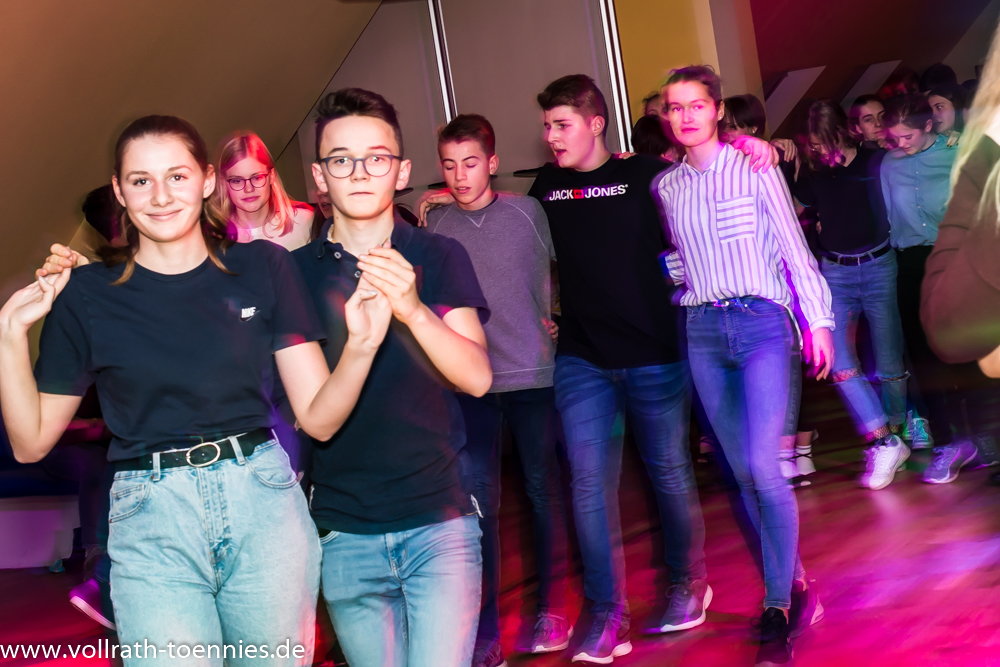 2019 11 30 Tanzparty Jugend 0657